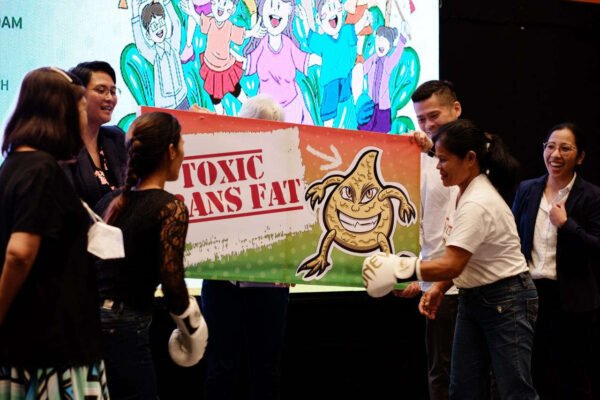 Ipinagdiwang ng health advocates ang pagsisimula ng trans fat ban sa Pilipinas.